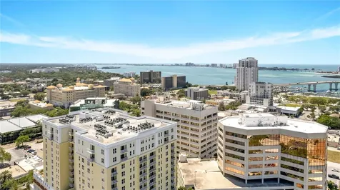 628 Cleveland Street Clearwater FL 33755