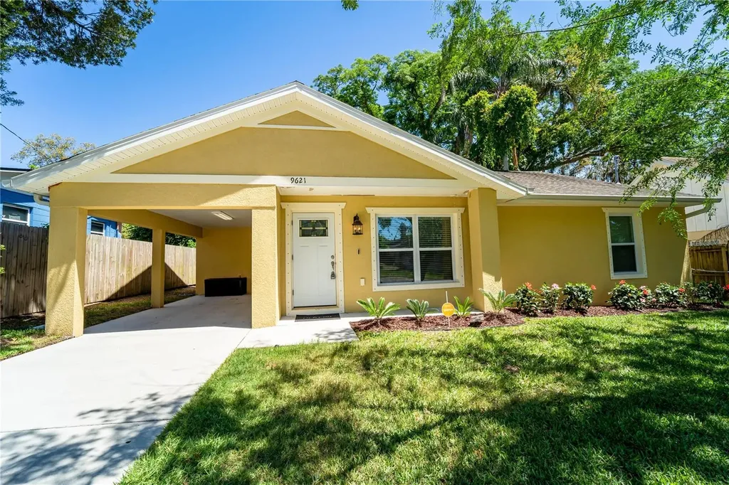 9621 N 46th Street Tampa FL 33617