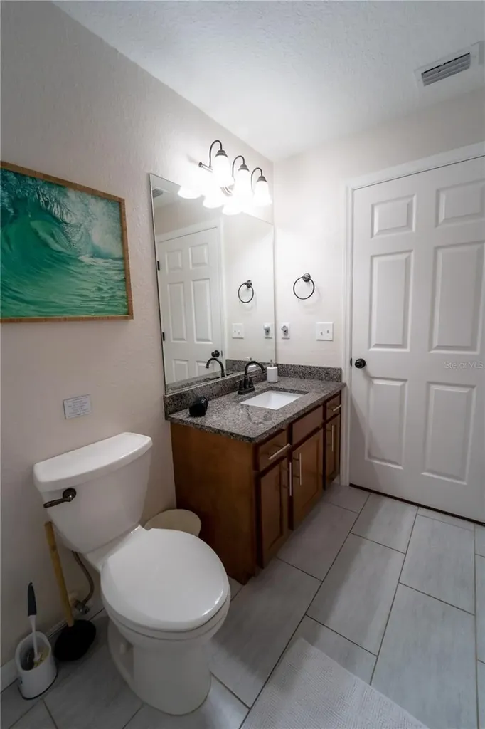 9621 N 46th Street Tampa FL 33617