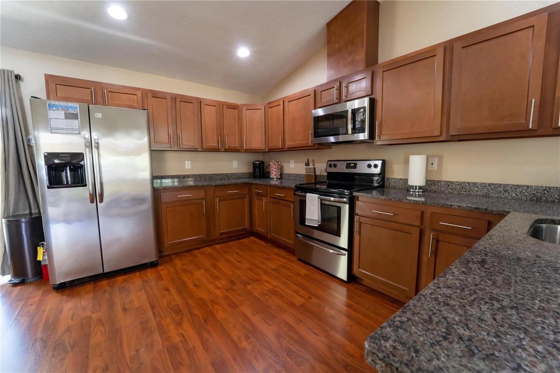 9621 N 46th Street Tampa FL 33617