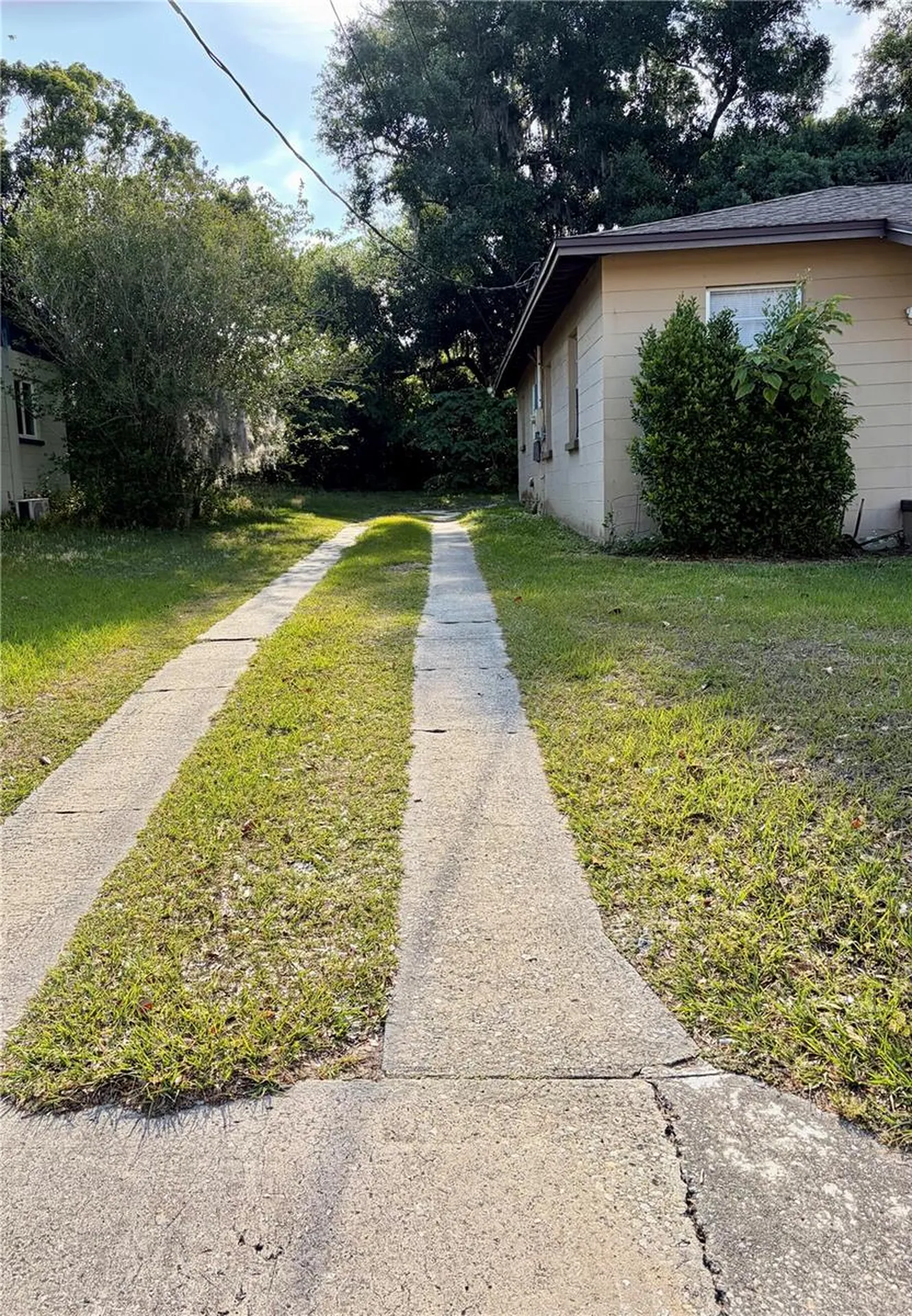 1203 N Brunnell Parkway Lakeland FL 33805