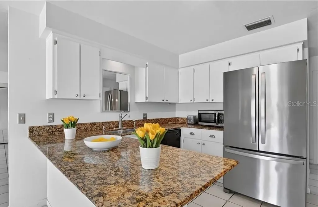 918 SE 35th Street Cape Coral FL 33904