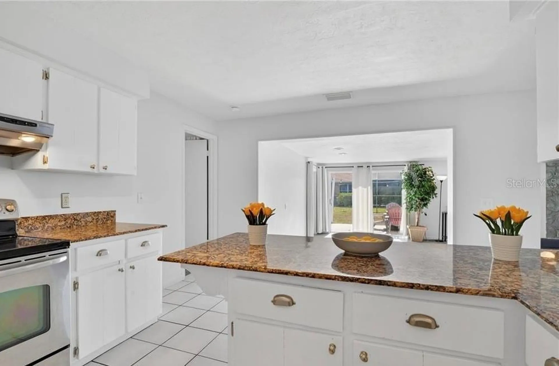 918 SE 35th Street Cape Coral FL 33904