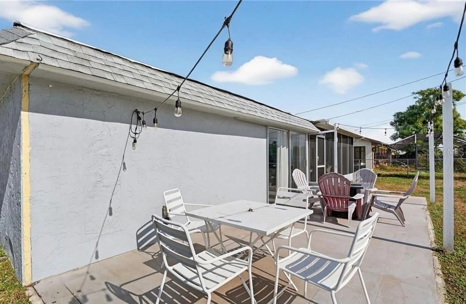 918 SE 35th Street Cape Coral FL 33904