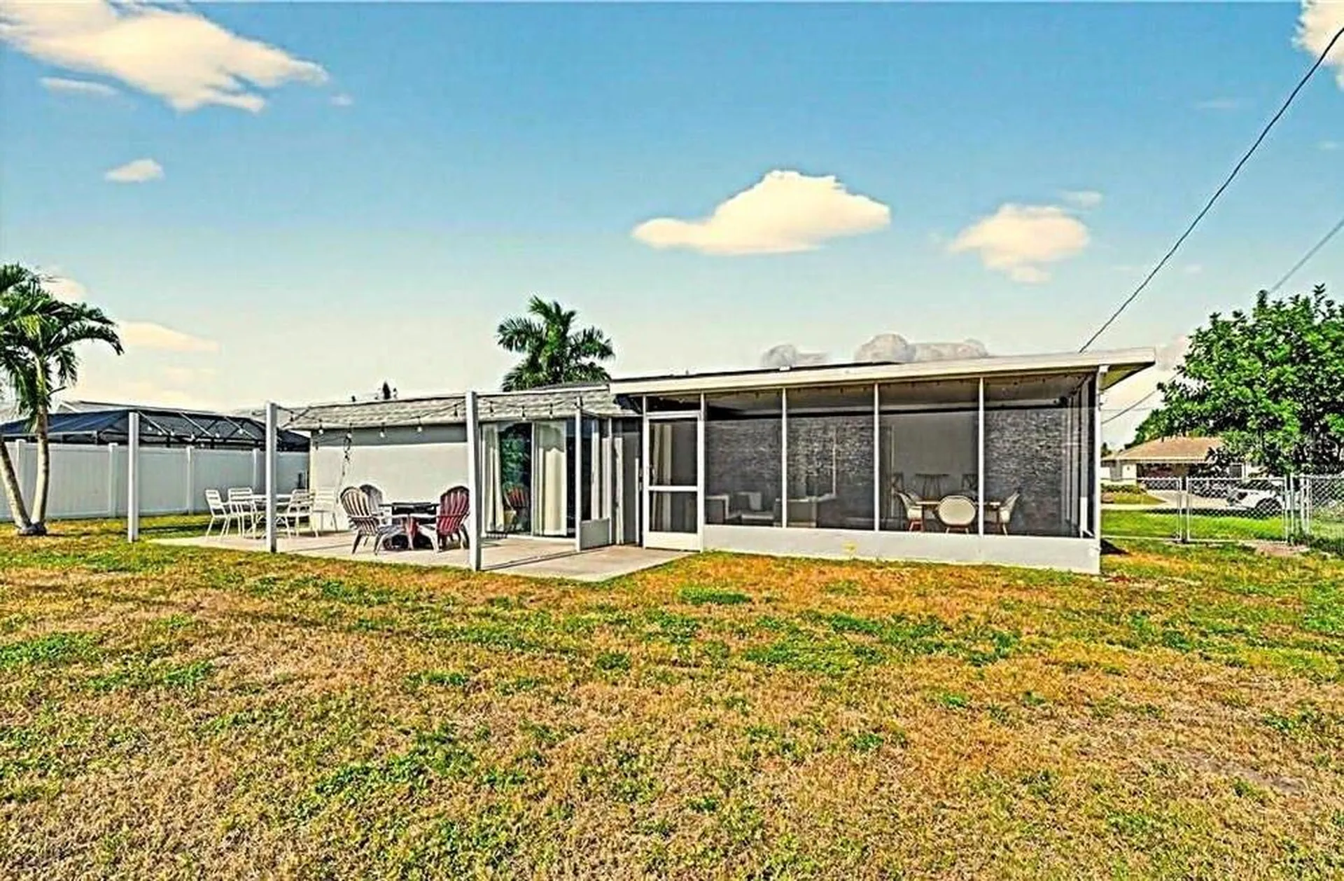 918 SE 35th Street Cape Coral FL 33904