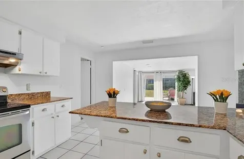 918 SE 35th Street Cape Coral FL 33904