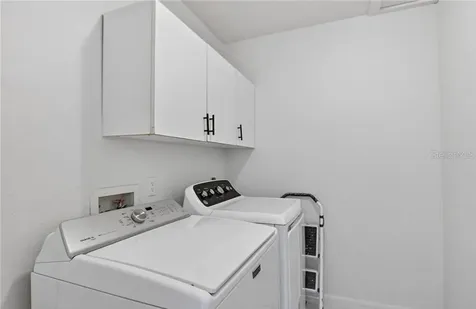 918 SE 35th Street Cape Coral FL 33904