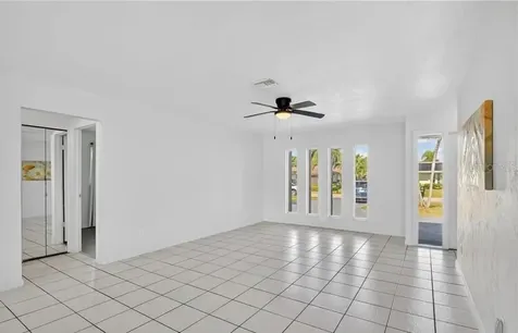 918 SE 35th Street Cape Coral FL 33904