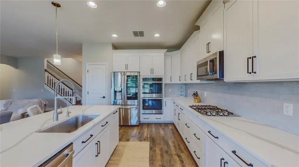 10802 Rolling Moss Road Tampa FL 33647