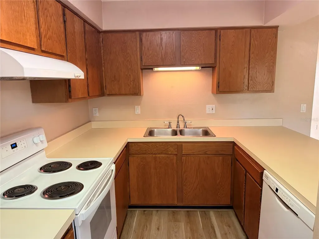 1305 Park Villa Place Winter Springs FL 32708