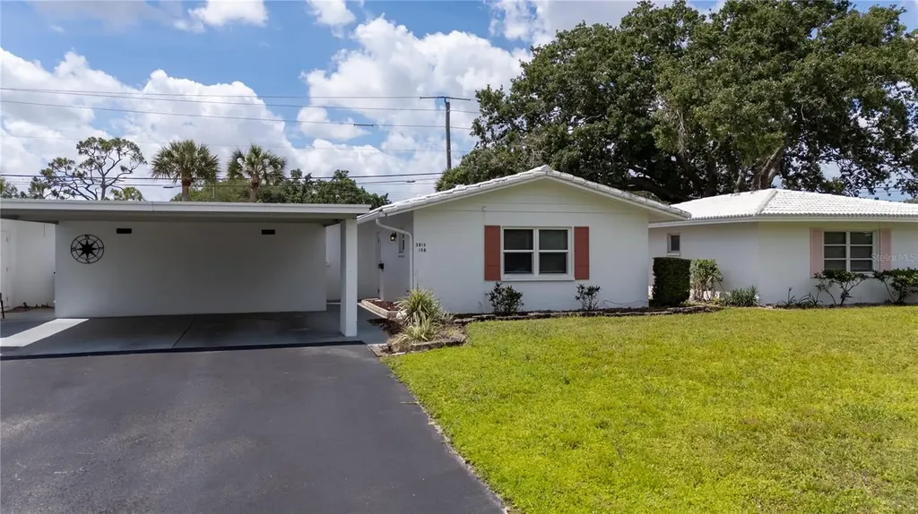 3816 Roxane Boulevard Sarasota FL 34235