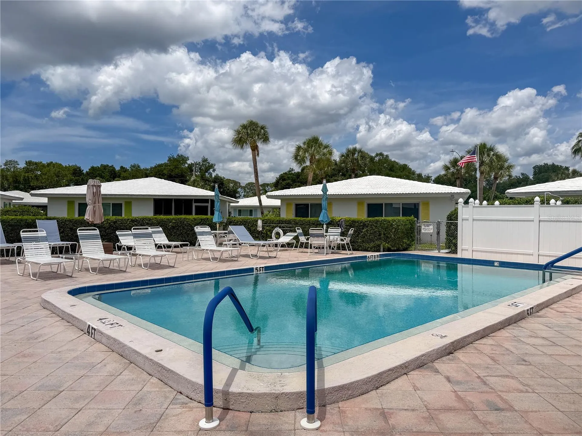 3816 Roxane Boulevard Sarasota FL 34235
