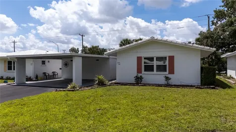3816 Roxane Boulevard Sarasota FL 34235