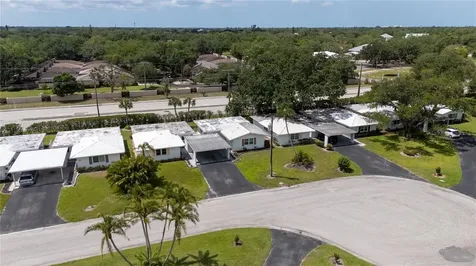 3816 Roxane Boulevard Sarasota FL 34235