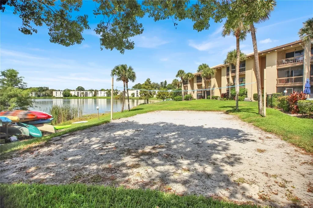596 Orange Drive Altamonte Springs FL 32701