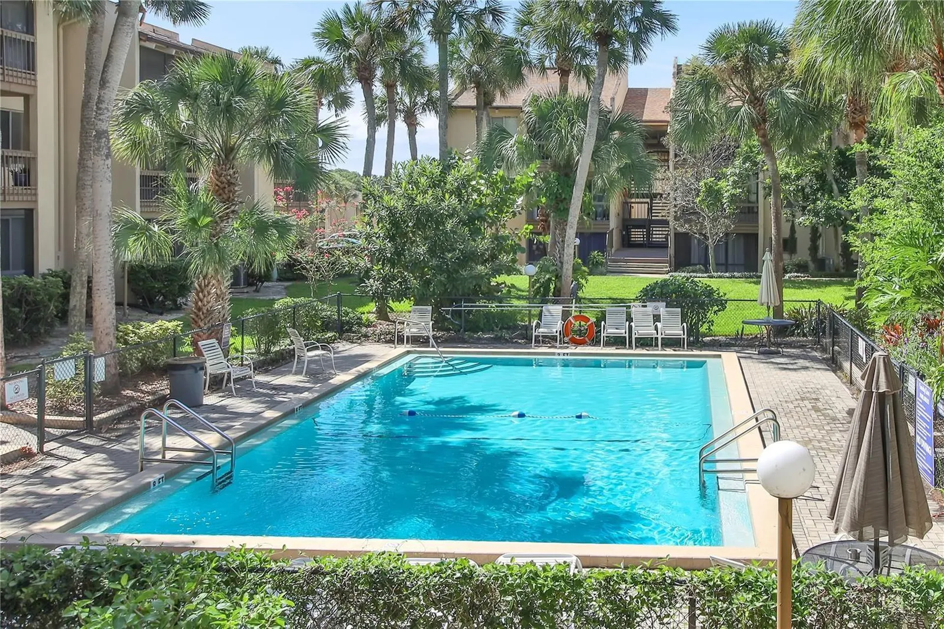 596 Orange Drive Altamonte Springs FL 32701