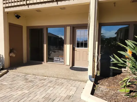 596 Orange Drive Altamonte Springs FL 32701