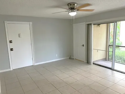 596 Orange Drive Altamonte Springs FL 32701