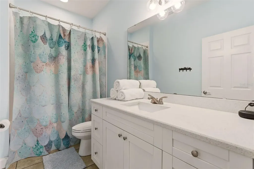 13334 Country Club Drive Tavares FL 32778