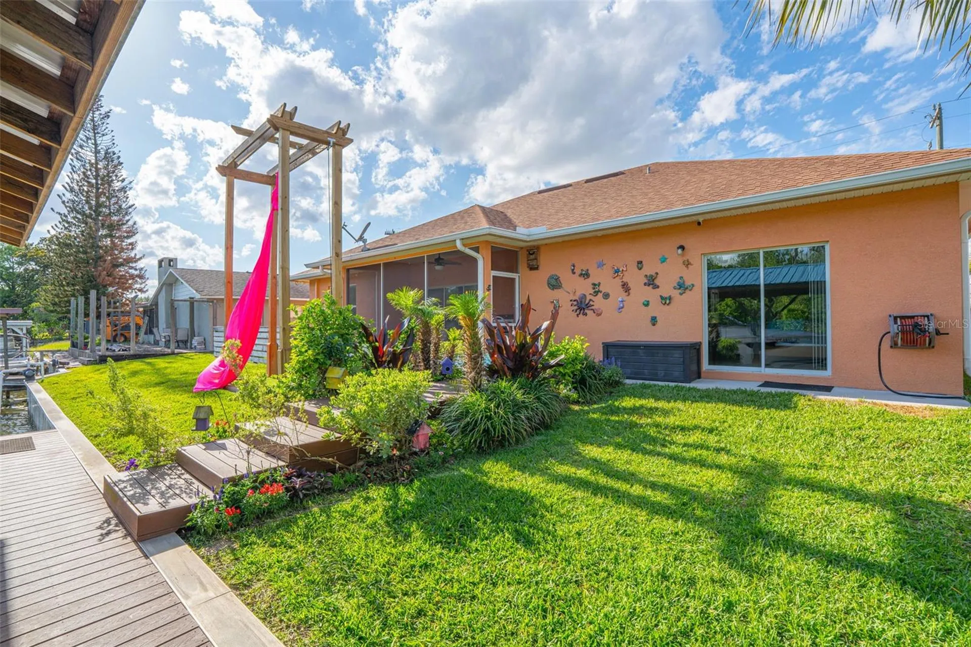 13334 Country Club Drive Tavares FL 32778