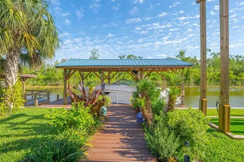 13334 Country Club Drive Tavares FL 32778