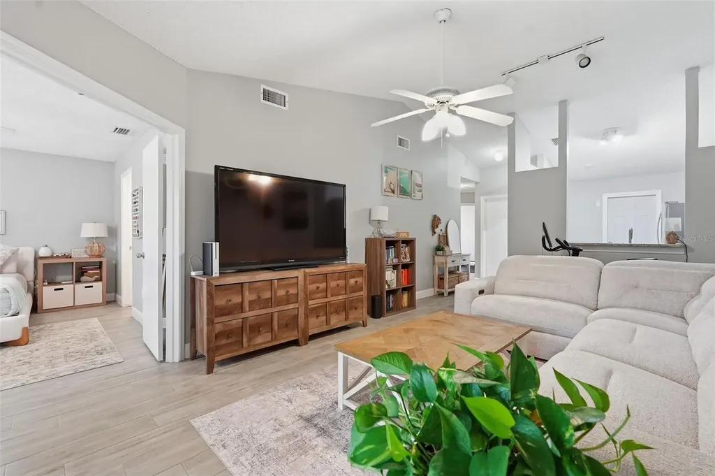 351 Ixora Drive Palm Harbor FL 34684