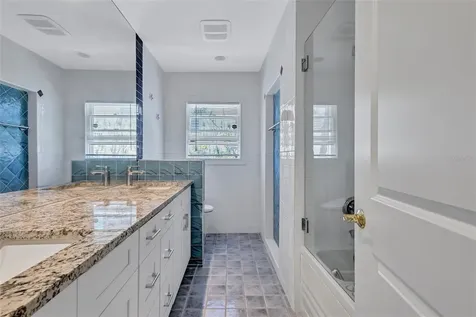 617 Rountree Drive Longboat Key FL 34228