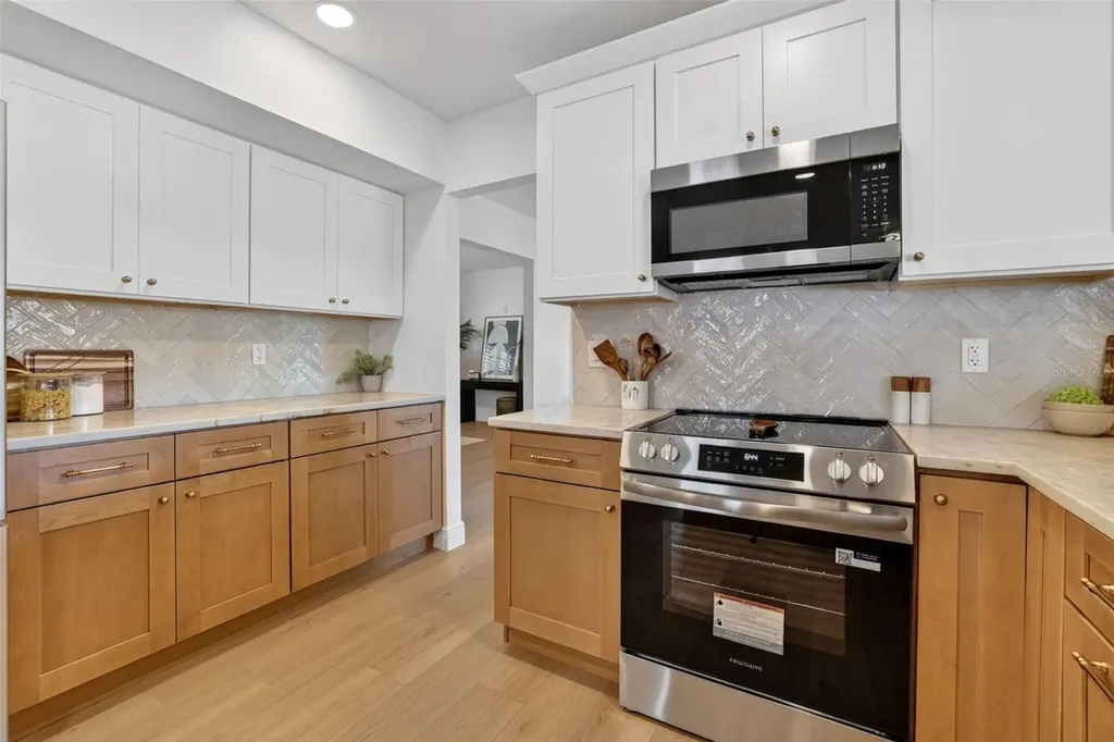 4404 Carrollwood Village Drive Tampa FL 33618