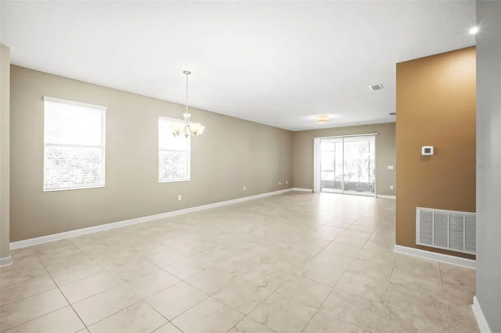 4602 Fairy Tale Circle Kissimmee FL 34746