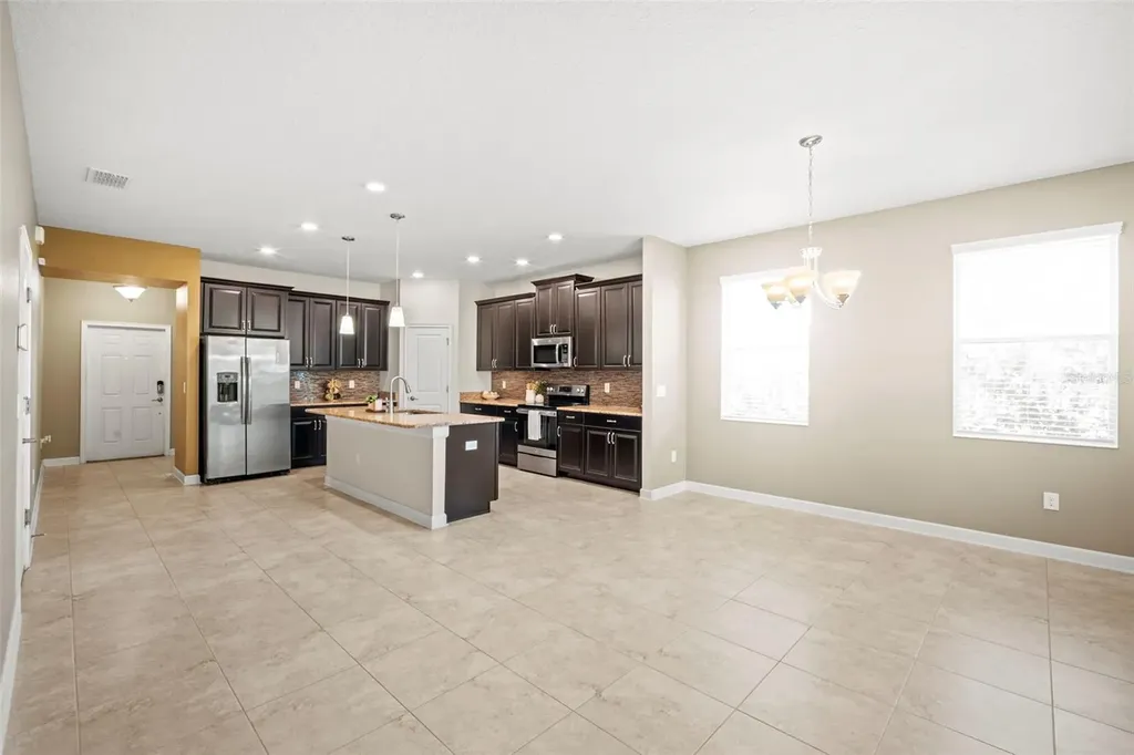 4602 Fairy Tale Circle Kissimmee FL 34746