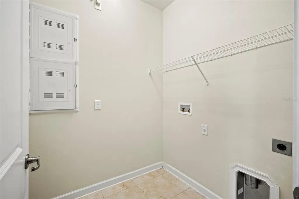 4602 Fairy Tale Circle Kissimmee FL 34746