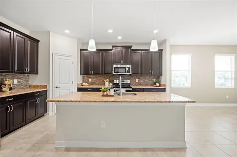 4602 Fairy Tale Circle Kissimmee FL 34746