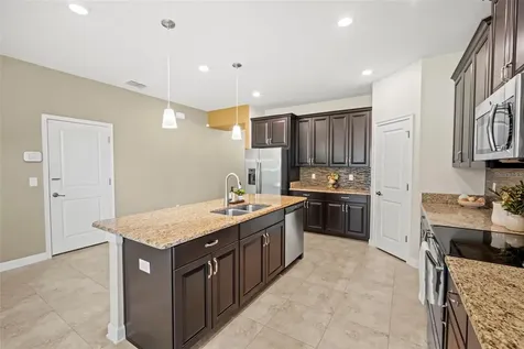 4602 Fairy Tale Circle Kissimmee FL 34746