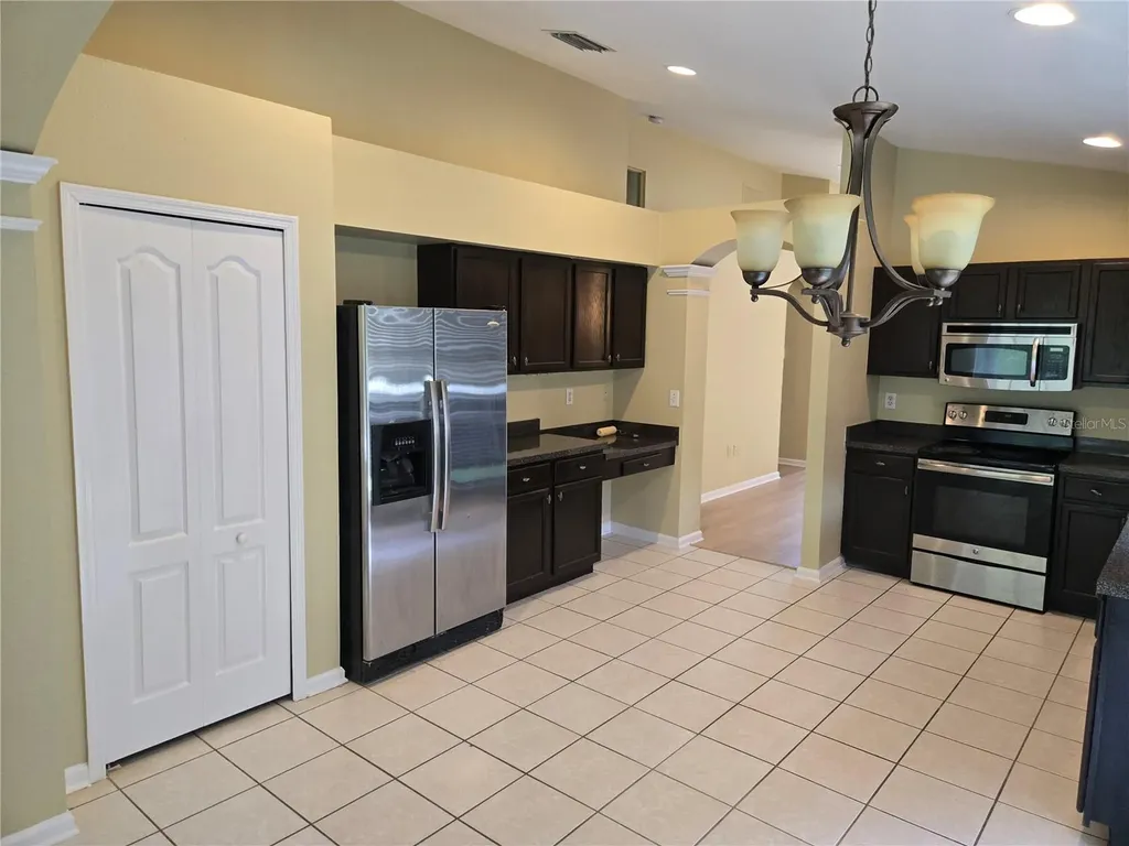 1424 Wylie Court Wesley Chapel FL 33543