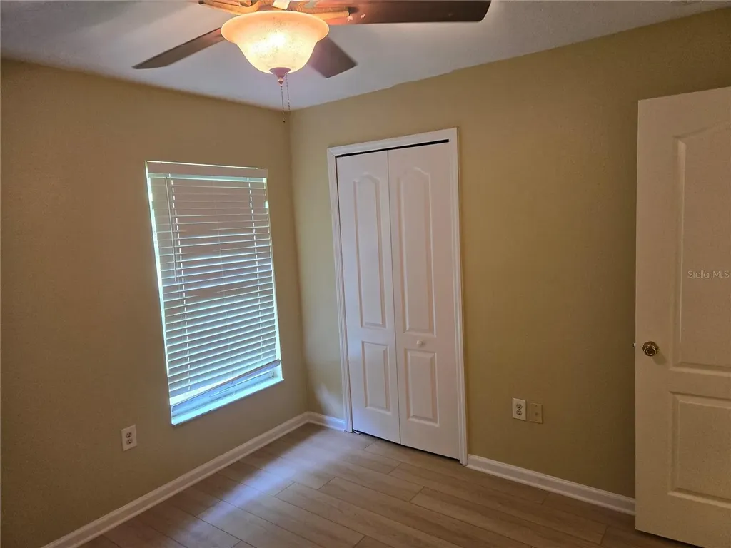 1424 Wylie Court Wesley Chapel FL 33543