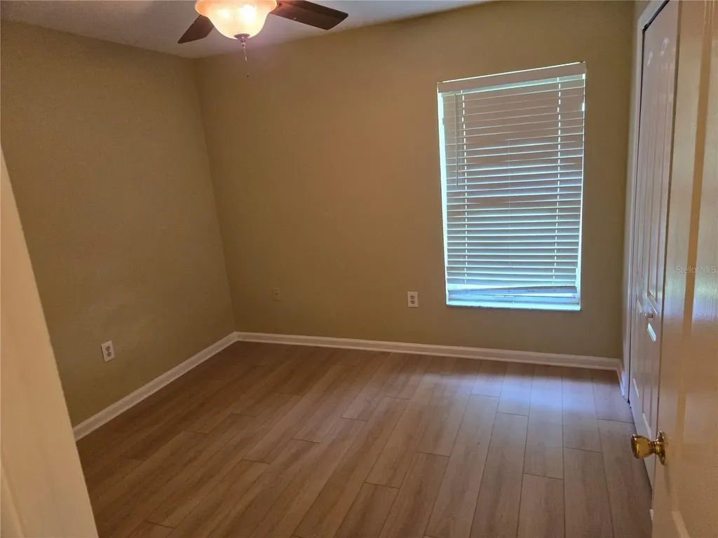 1424 Wylie Court Wesley Chapel FL 33543
