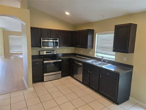1424 Wylie Court Wesley Chapel FL 33543