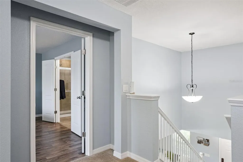 3541 Oak Cliff Boulevard Tavares FL 32778