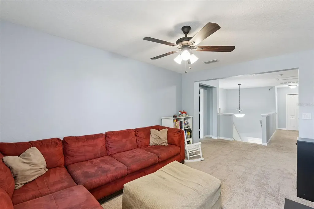 3541 Oak Cliff Boulevard Tavares FL 32778