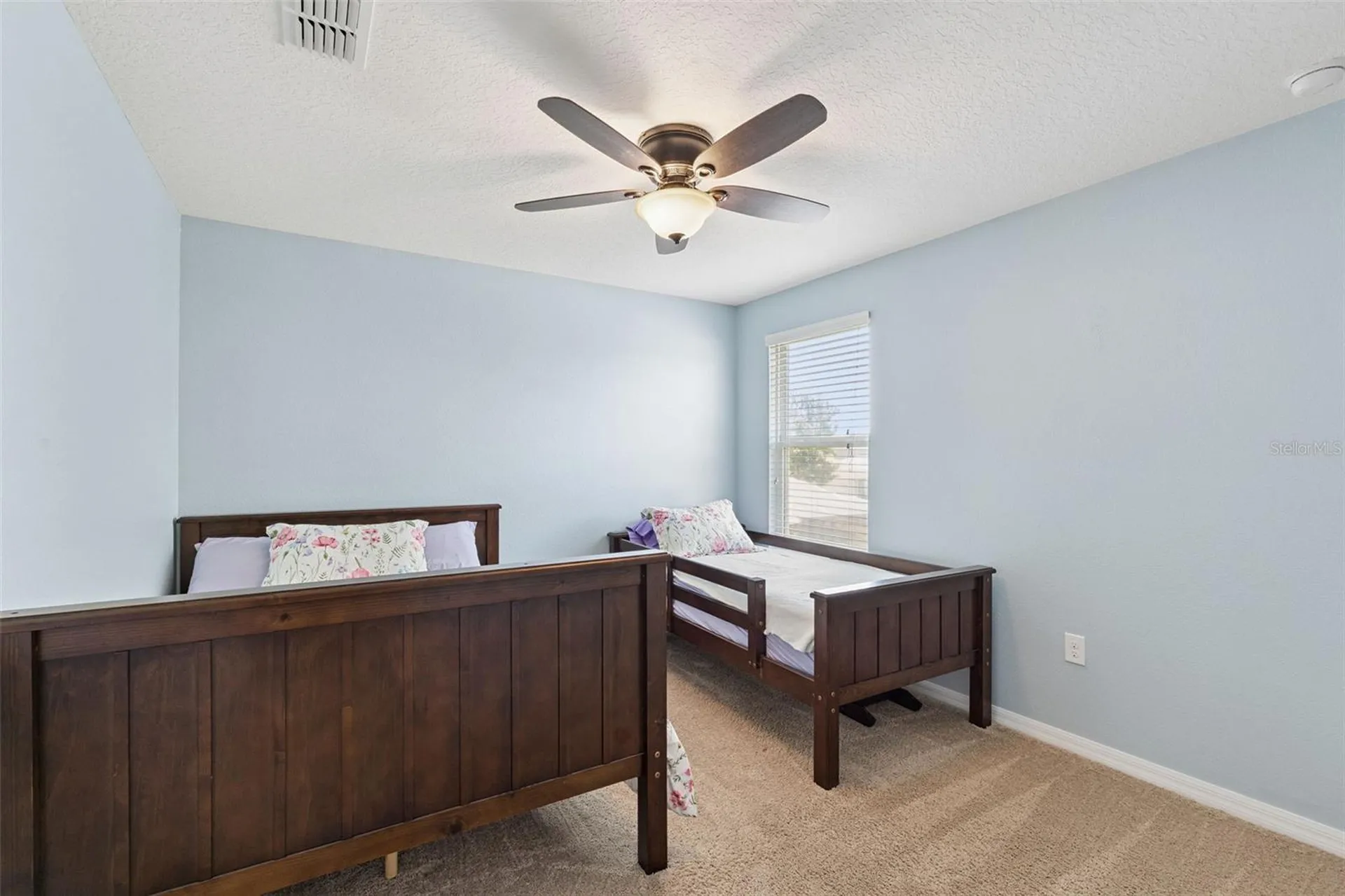 3541 Oak Cliff Boulevard Tavares FL 32778