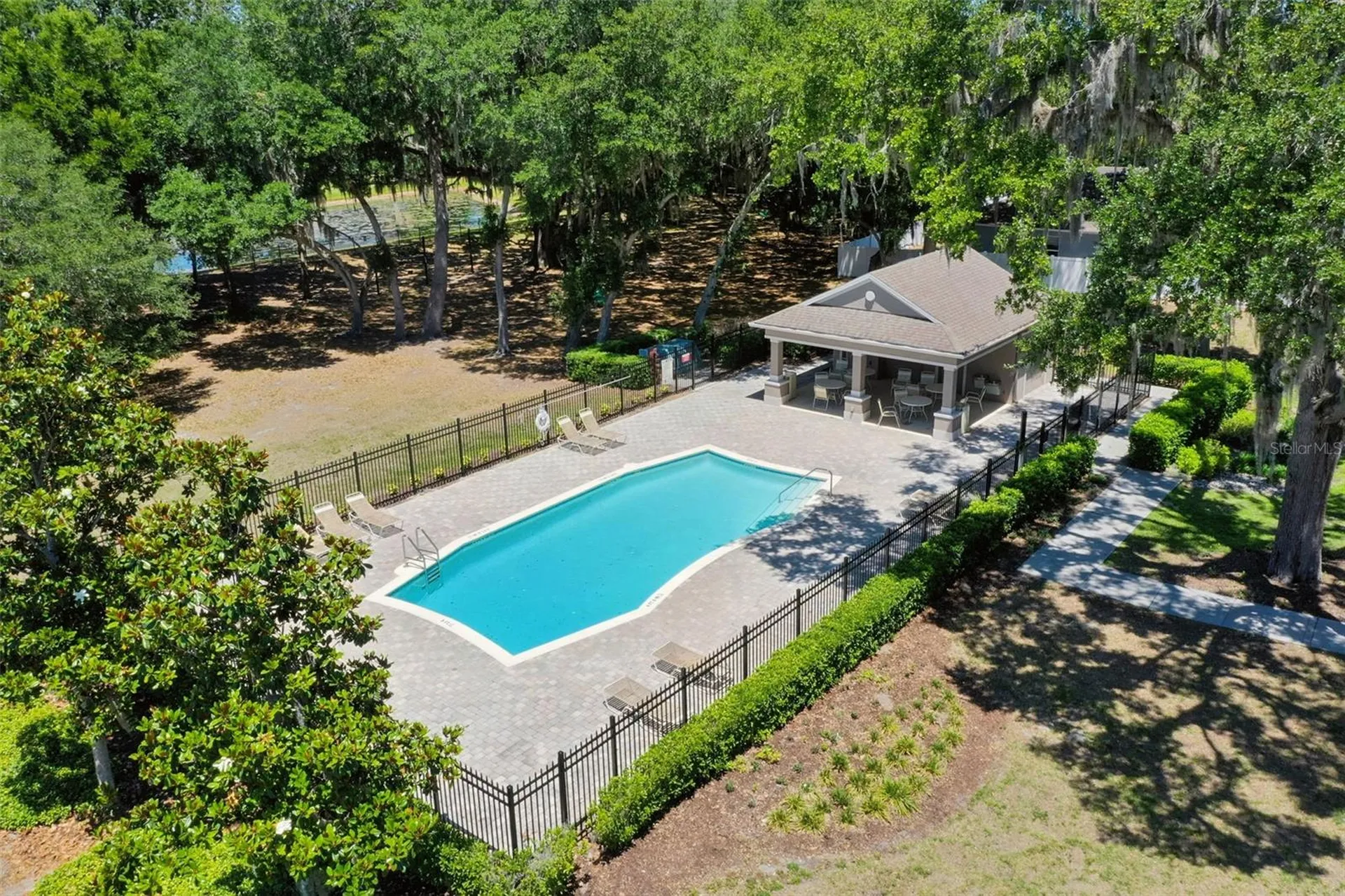 3541 Oak Cliff Boulevard Tavares FL 32778