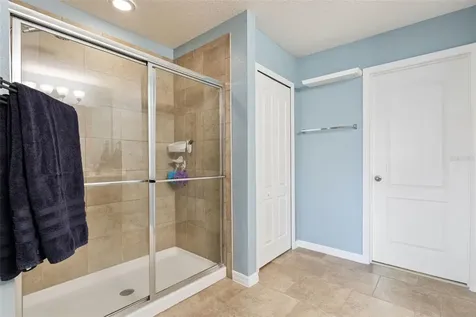 3541 Oak Cliff Boulevard Tavares FL 32778