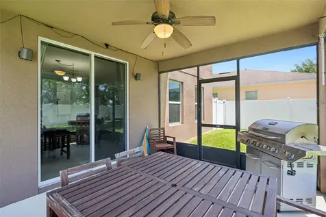 3541 Oak Cliff Boulevard Tavares FL 32778