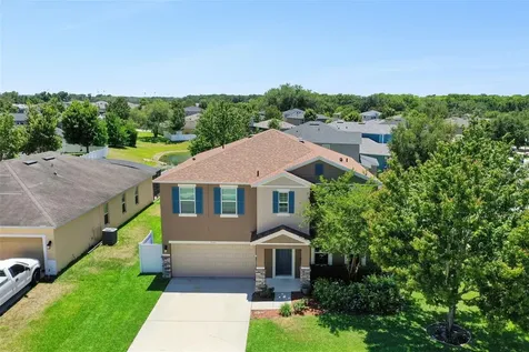 3541 Oak Cliff Boulevard Tavares FL 32778