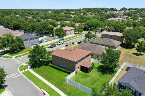 3541 Oak Cliff Boulevard Tavares FL 32778