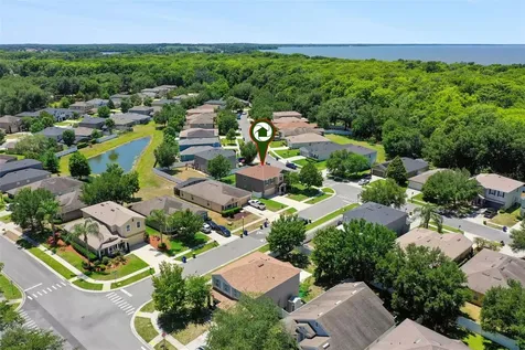 3541 Oak Cliff Boulevard Tavares FL 32778