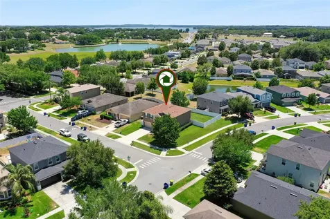 3541 Oak Cliff Boulevard Tavares FL 32778