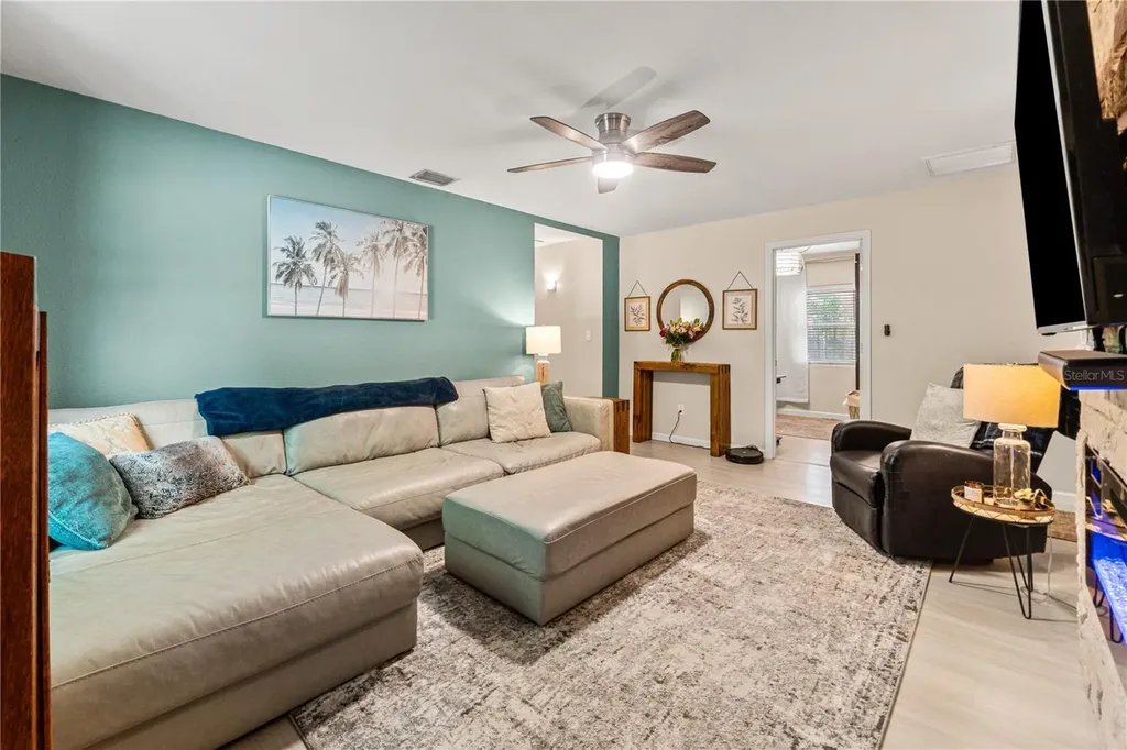 1105 55th St S Gulfport FL 33707