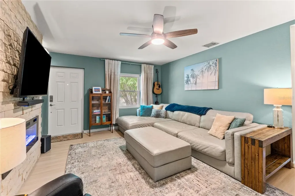 1105 55th St S Gulfport FL 33707