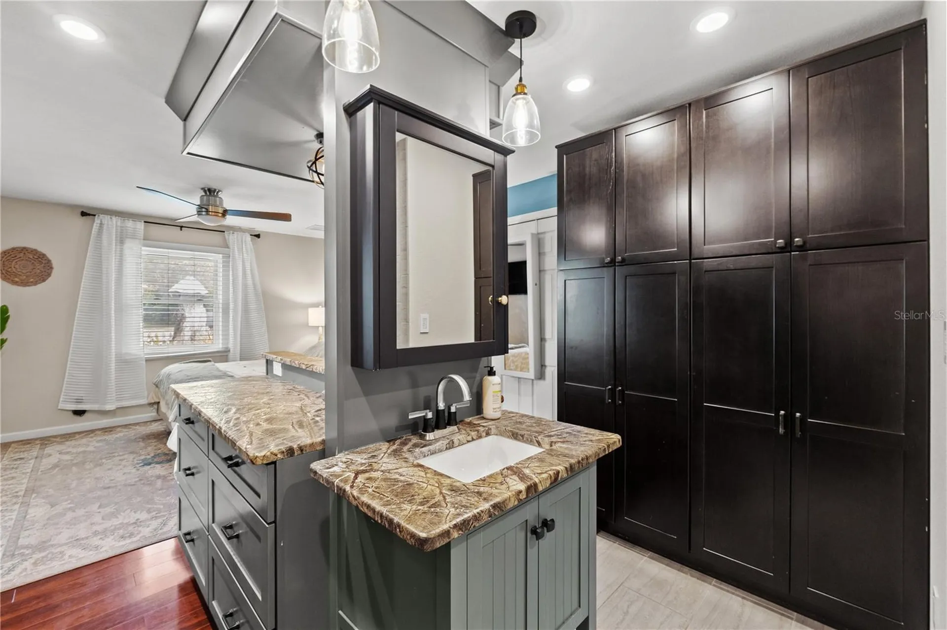 1105 55th St S Gulfport FL 33707